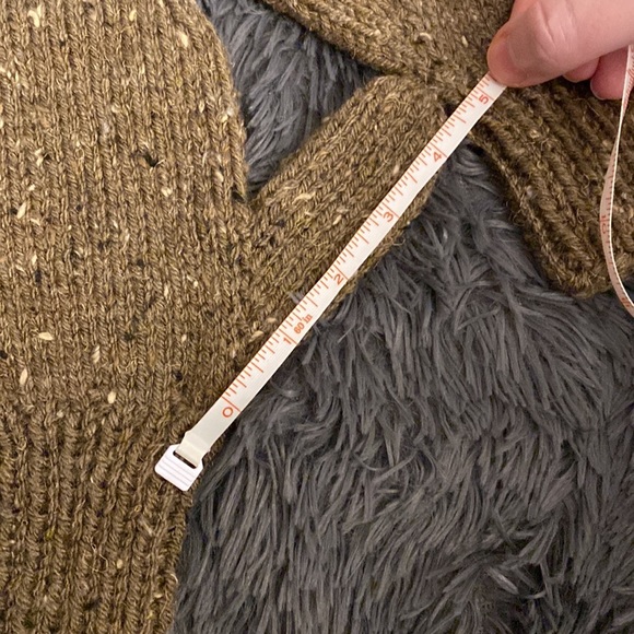 Adult Knit mittens -medium size - Picture 6 of 6